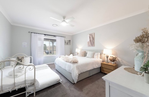 Castle Rock Otro | COUNTRY HOMESTEAD Upper Hunter Valley NSW