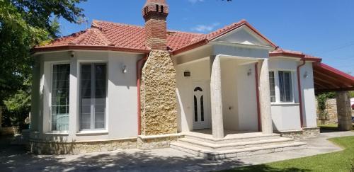 Ardenice Villa | Country House Bubullime Albania (Villa - Cottage)