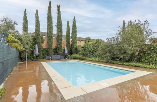 Vila-sana Casa | Casa rural 'Ca L'Andorrà' con piscina compartida, terraza privada y Wi-Fi