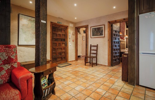 Lerma Casa | Casa rural 'El Desvan Del Brigante' con balcón, Wi-Fi y aire acondicionado