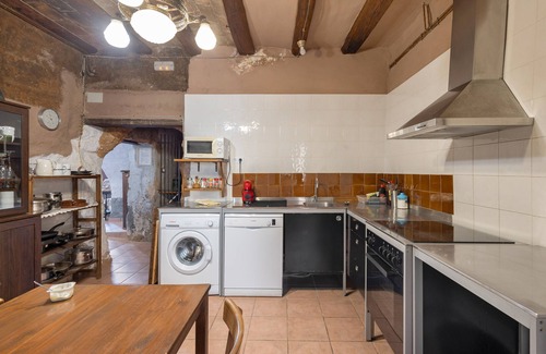 Gelida Casa | Casa rural 'Emilli' con vistas a la montaña, Wi-Fi y aire acondicionado