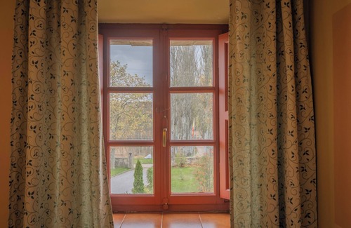 Moarves de Ojeda Casa | Casa rural 'Pastor' con vistas a la montaña, jardín compartido y Wi-Fi