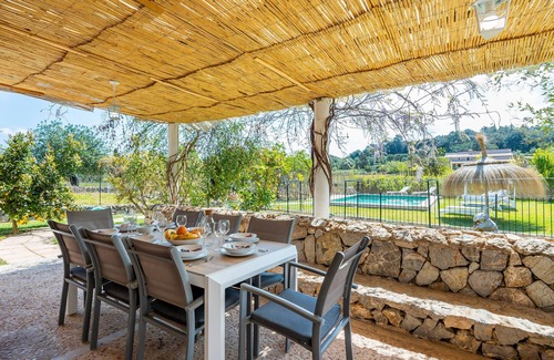 Campanet Villa | Casa rural 'Sa Creueta' con vistas a la montaña, Wi-Fi y aire acondicionado