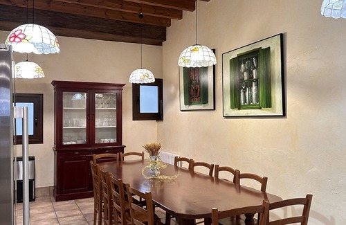 Lerin Casa | Casa rural 'Suite Las Palomas' con vistas a la montaña, Wi-Fi y aire acondicionado