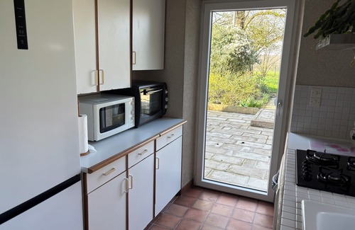 Preaux Casa | Country house with large fenced garden on terrace and kennel available