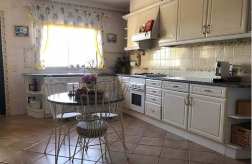 Mocarria Casa | Country House with Pool and Amazing View