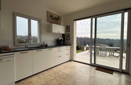 Rions Casa | COUNTRY HOUSE WITH POOL AND VIEW IN RIONS