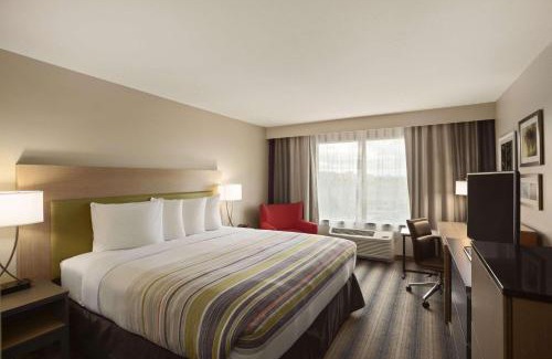 Lewisburg Hotel | Country Inn & Suites by Radisson, Lewisburg, PA