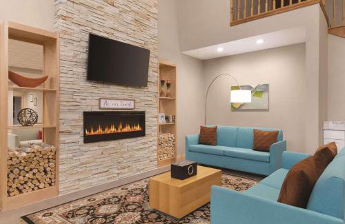 Beavercreek Hotel | Country Inn & Suites by Radisson, Fairborn South, OH