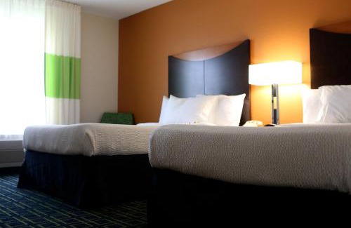 Wichita Hotel | Country Inn & Suites by Radisson, Wichita East, KS
