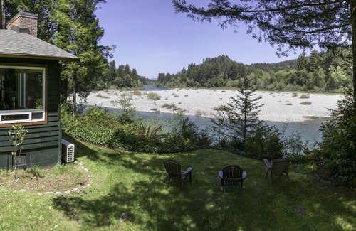 Crescent City Casa | Country Redwood Home With Remarkable Smith River Views