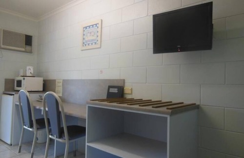 Charters Towers Hotel | Country Road Motel