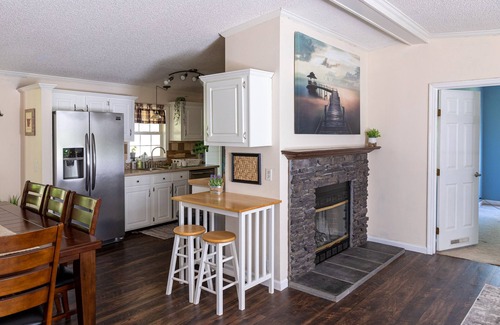 Clyde Casa | Countryside Mountain house with awesome views