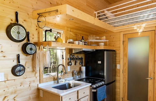 Griffin Casa | Countryside Tiny Home Experience in McDonough