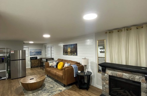 Quitman Cabina | Couples Cabin at the Lake