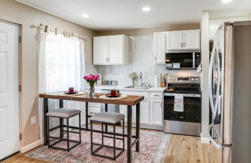 Oakdale Casa | Couples Retreat! Shop, Dine, Explore Dtwn Oakdale