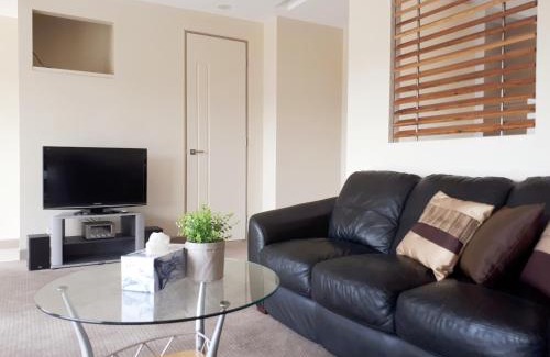 Sandford Casa | Couples Retreat with Mountain View Near Hobart