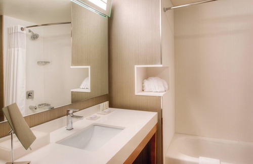 Chesterfield Hotel | Courtyard by Marriott St. Louis Chesterfield