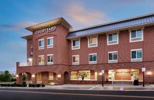 Duluth Hotel | Courtyard by Marriott Atlanta Duluth Downtown