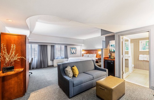 Piety Corner Hotel | Courtyard by Marriott Boston Waltham