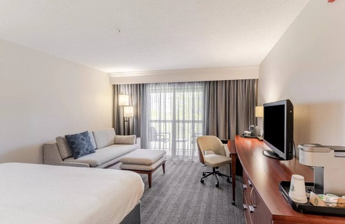 Williston South Hotel | Courtyard by Marriott Burlington Williston
