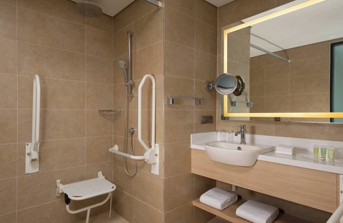 Chisinau Hotel | Courtyard by Marriott Chisinau