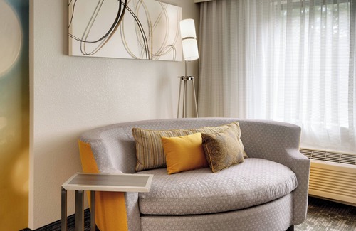 Charlotte Hotel | Courtyard by Marriott Charlotte Airport LoSo