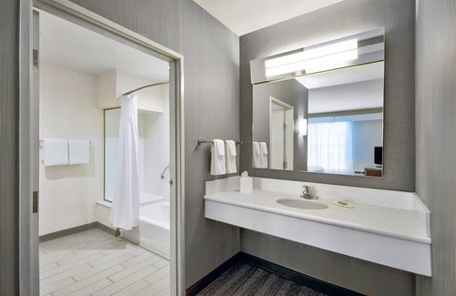 Green Hills Hotel | Courtyard by Marriott Nashville Green Hills