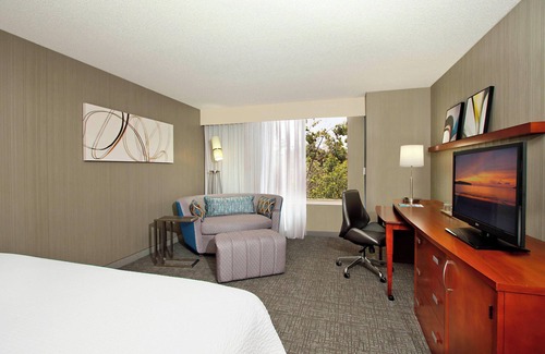 Downtown Oakland Hotel | Courtyard by Marriott Oakland Downtown