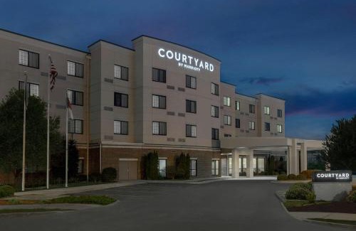 Salisbury Hotel | Courtyard by Marriott Salisbury