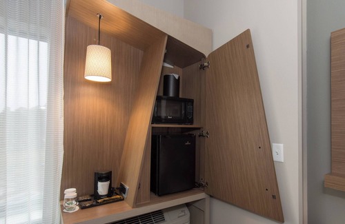 Umstead Hotel | Courtyard Raleigh-Durham Airport/Brier Creek