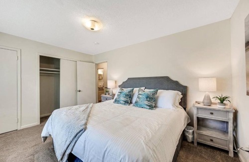 Alabaster Casa | Covenient Townhome in Alabaster near Birmingham