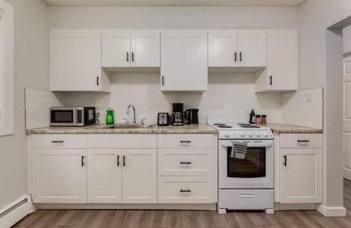 Connaught Apartamento | *Cozy* 1 Bdrm Apt In DT Calgary!