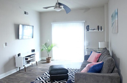 SouthPark Apartamento | Cozy 1 Bed, Heart of SouthPark with Free Parking