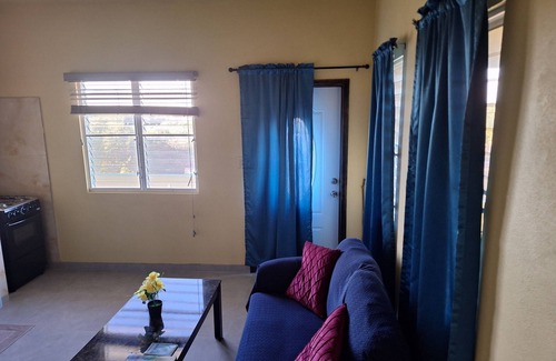 Island Harbour Apartamento | Cozy 1-bedroom fully furnished apartment located in Island Harbour, Anguilla.