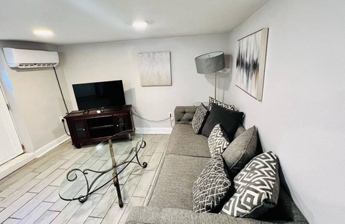 Holy Cross District Apartamento | Cozy 2 Bedroom on Saint Claude