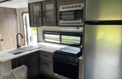 Kirkwood Casa | Cozy 2-bedroom RV with AC, heat, and WiFi in peaceful Kirkwood