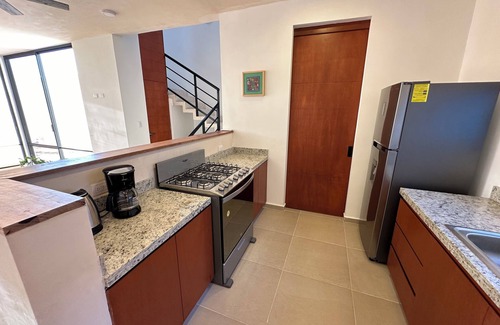 Chicxulub Puerto Casa | Cozy 2-bedroom townhome in enchanting Chicxulub with WiFi, private pool