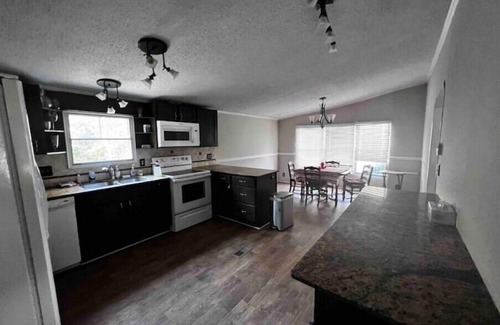 Bowling Green Casa | Cozy 3 Bed/2 Bath House in Lake Wylie area