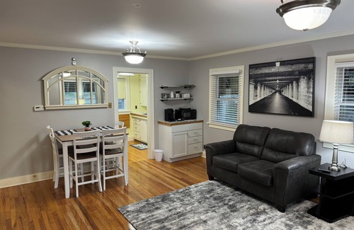 McCook Casa | Cozy 3-bedroom cottage with AC and WiFi in central McCook location