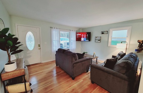 Newnan Casa | Cozy 3-bedroom home in lovely Newnan with King Suite