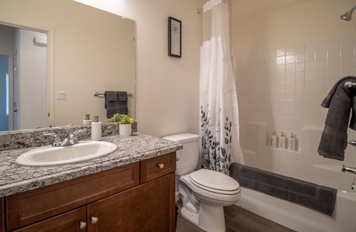 Porterville Casa | Cozy 3 bedroom Villa W/Spa