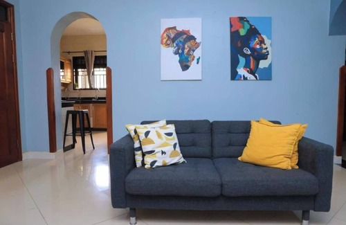 Bukoto Condominio | Cozy 3BR, Fast WiFi, Near Metroplex Mall, Parking