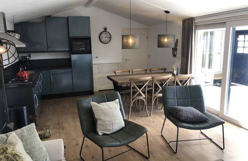 Uden Casa | Cozy 6-person Comfort Chalet