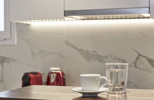 Kolonaki Apartamento | Cozy and Bright Apartment in Kolonaki