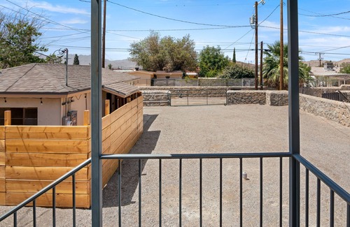 El Paso Casa | Cozy and charming centrally located in the historic Kern/Rim neighborhoods.