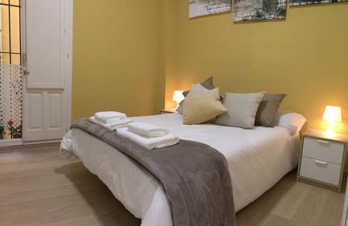 San Bartolome Apartamento | Cozy and well located apartment in the center of Seville