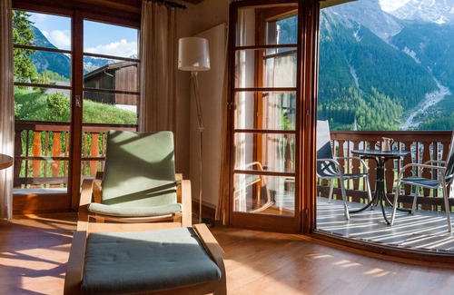 Berguen Apartamento | Acogedor apartamento en Bergün, Grisones con una vista fantástica