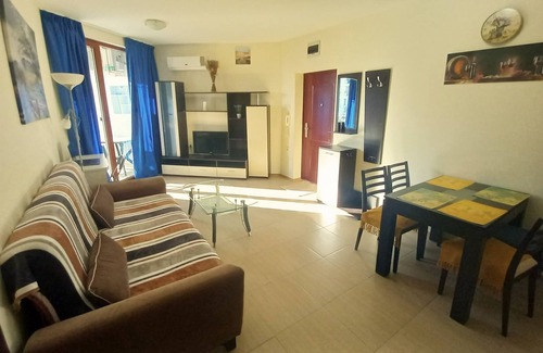 Nessebar Apartamento | Cozy apartment in Apolon-7, Nessebar near the sea with garden and swimming pools