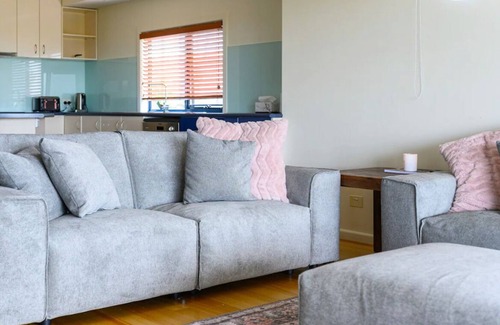 Cape Paterson Casa | Cozy at the Cape - Family favourite, pet-friendly house by the beach!